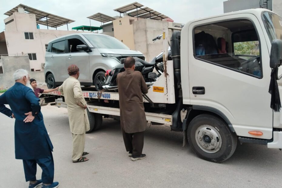 Car Towing in Johar Town